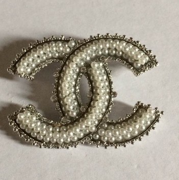 Spilla Chanel Modello 44